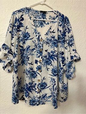Alyx White V-Neck Button-Front Top with Blue Floral Print